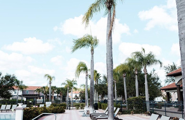 Complete house with 8 rooms Near Disney.