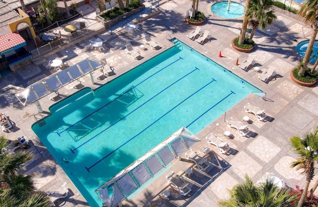 Condo 19-3 Family Vacation Condo on the Sea of Cortez, pools, tennis and golf