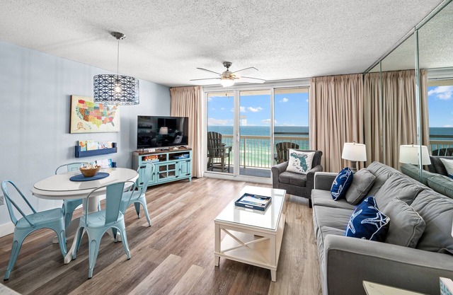Remodeled! SUR LA PLAGE * Vues du Golfe incroyable!