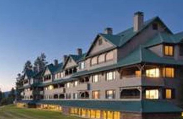 Condo on Lake Coeur d'Alene July 2-9, 2022