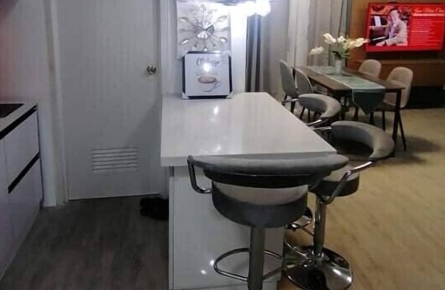 Condominium nxt to Ayala Capitol Mall