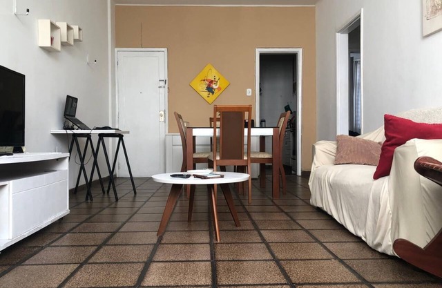 Confortável Apto em Ondina/salvador em Frente à Praia. Muito bem Localizado