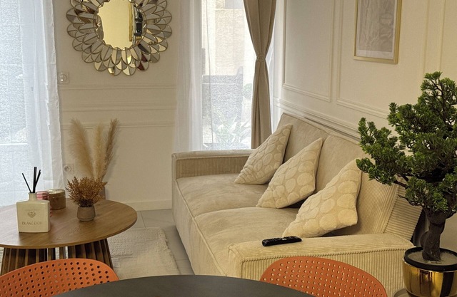 Confort & Charme – Appartement avec Terrasse à Grignols