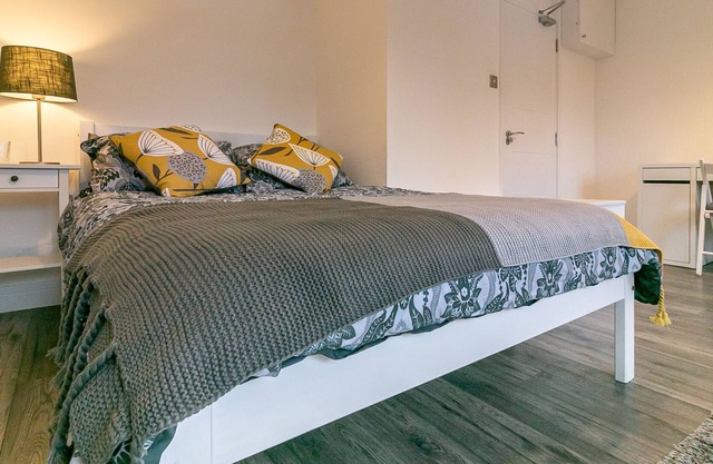 Premium-Double-Salle de bain partagée-Conifer Room