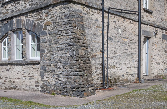 Coniston - sleeps 4 guests in 2 bedrooms