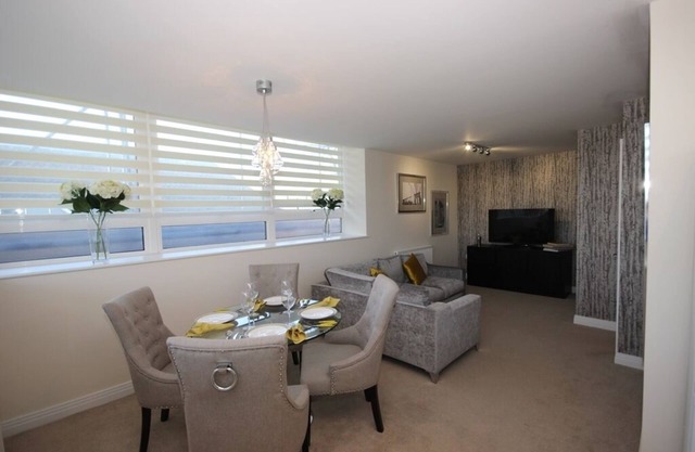 Contemporain 2 chambres au coeur de Stevenage - Entièrement meublé