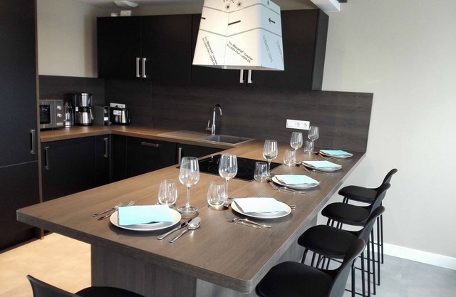 ★★★ DELARNOR - Duplex contemporain traversant proche SPA ★★★