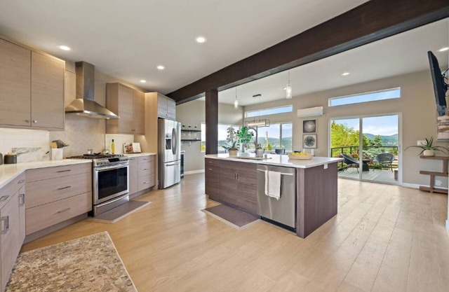 Contemporary Seattle View Home