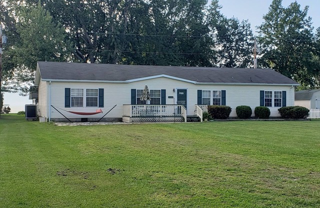 Conti's Cottage-Lake Views
