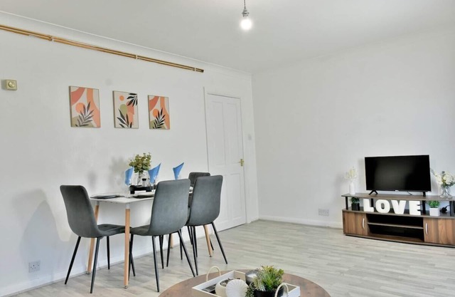 Convenient Accommodation near Reading University
