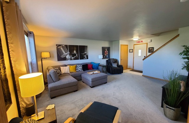 Grand choix pour les voyageurs d'affaires et de sport GB 3 chambres, 1. 5 salles de bain Duplex