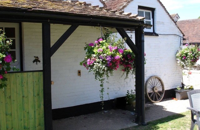 Conversion unique de produits laitiers indépendants situés dans une ferme New Forest