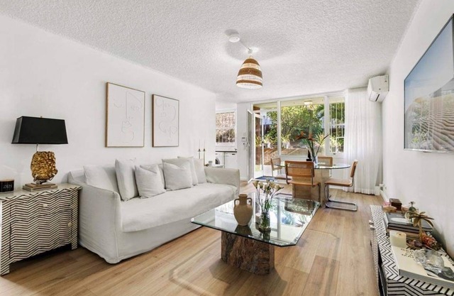 COOGEE BEACHSIDE PAD