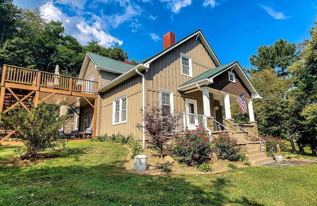Limited-Time April Deals—Your Dream Getaway at Walnut Hill