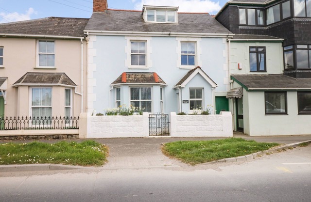 Cool Stone Cottage, INSTOW
