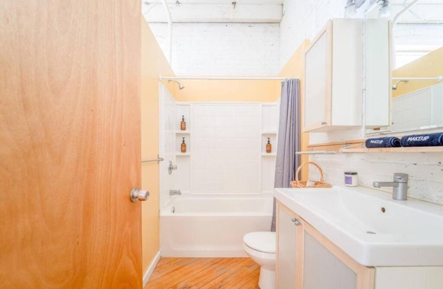 Cool Urban Stay Dtwn Apt And Patio