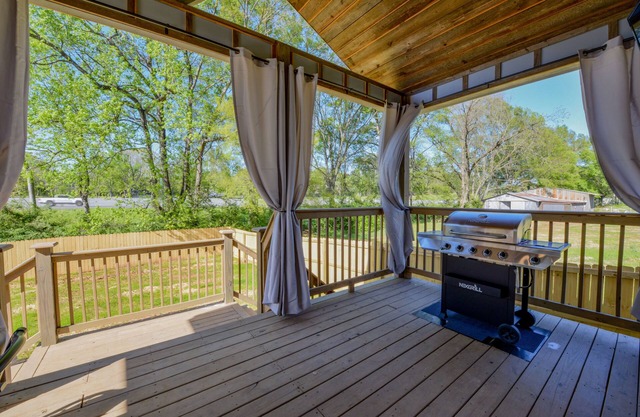 Copper Cottage - Newly renovated - Book for Graduation and Football season!