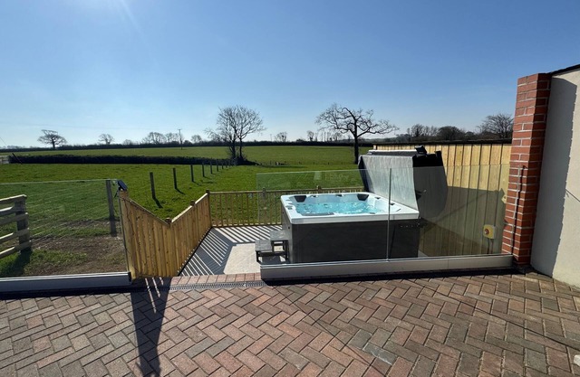 Copse View Two Bedroom Barn Conversion