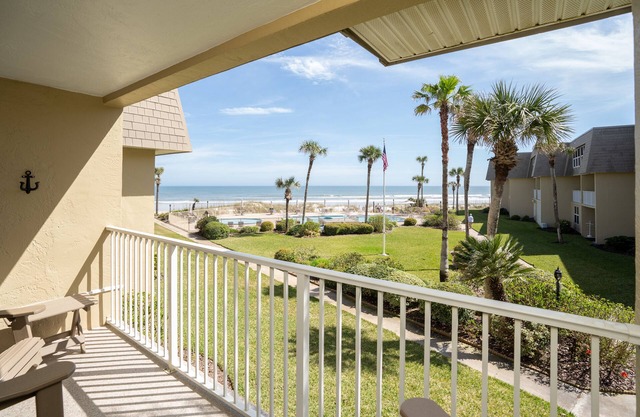 Coquina A203- Steps to the Beach