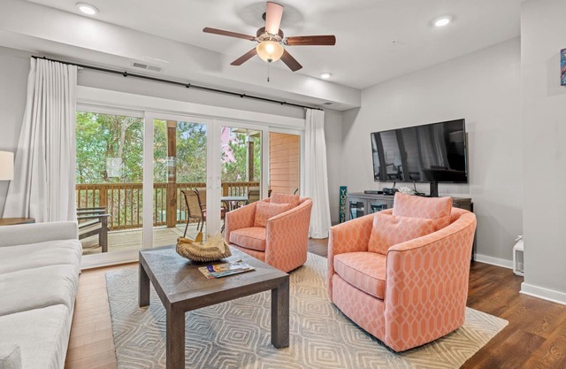 Coral Cove at Cambridge Cove with Private hot tub and Near Beach!