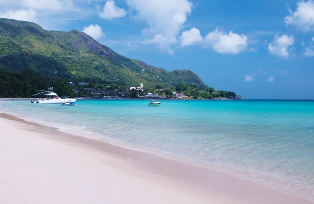 Coral Strand Smart Choice Hotel