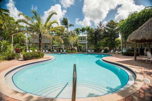 Coral Villa by AvantStay Close 2 DT Key West Shared Pool Patio