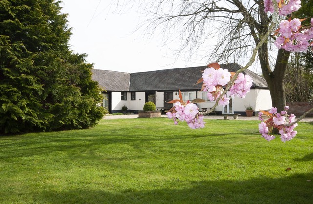 Corner Cottage, SHAFTESBURY