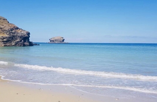 Cottage cornouaillais à 100m de la plage. (Portreath côte nord près de st ives)