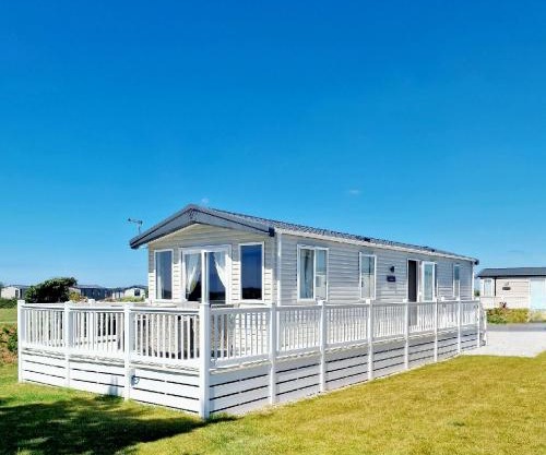 Cornwall Caravan Retreat, Near Perranporth, 3 Bedroom