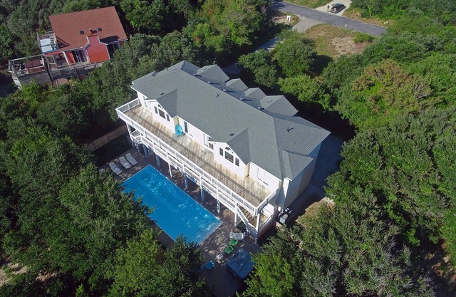 Corolla Paradise, 10 chambres, 10 bains, cadre privé! 3 minutes à pied de la plage