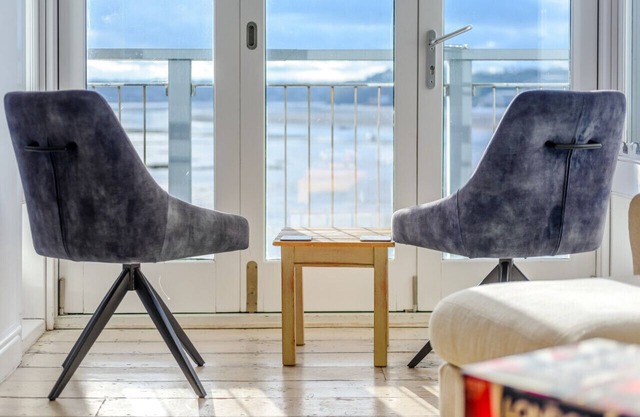 Corona - Quatre Chambres Maison, Couchages 8