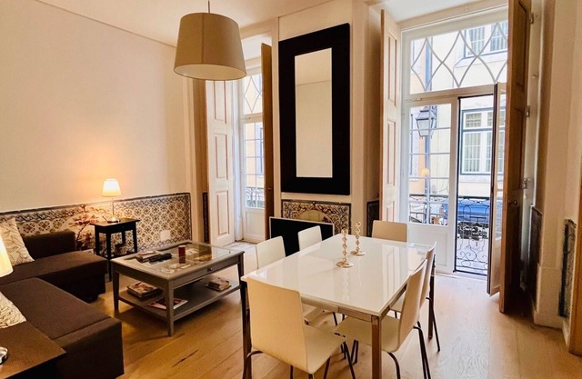 Correiros Apartment in Downtown baixa