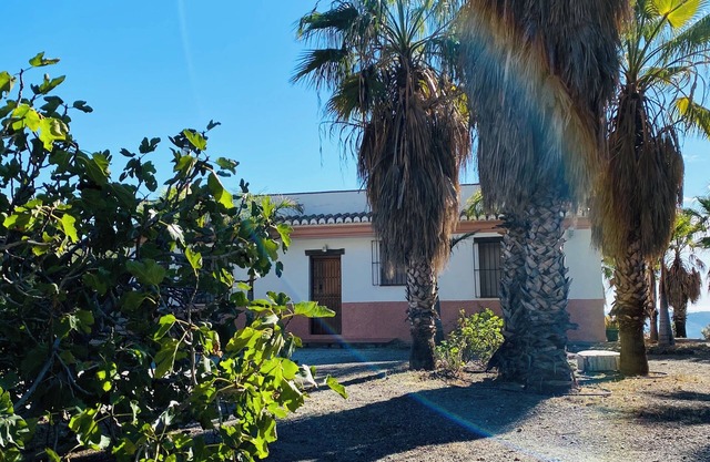 Cortijo Cantalobos