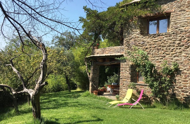 Cortijo Trance Mora (rural accommodation for 6 adults and two children)