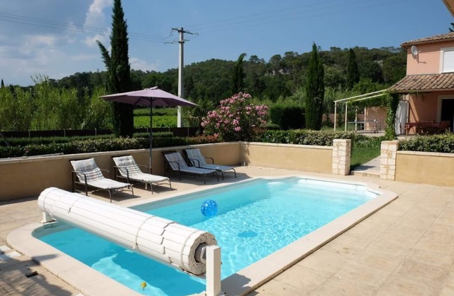 Maison tout confort*Piscine privée et chauffée* Terrasses* Jardin*WIFI*Parking