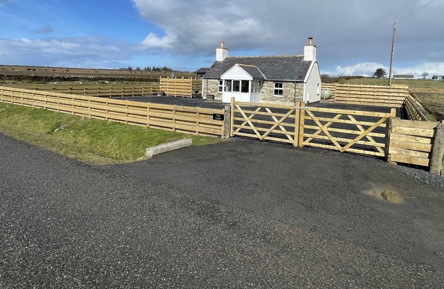 Cosy 1 Bedroom Highland Cottage