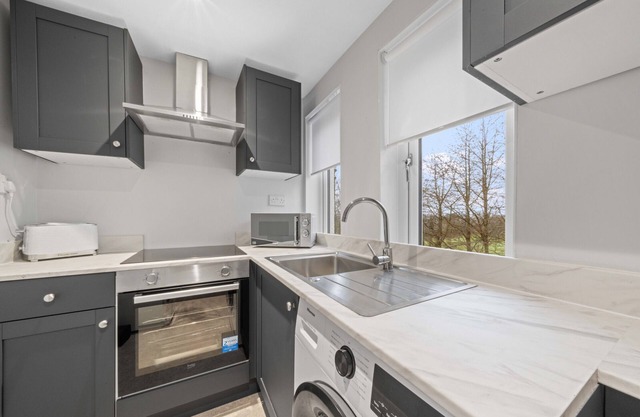 Appartement-Moderne-Salle de bain privée séparée-Vue sur Rue