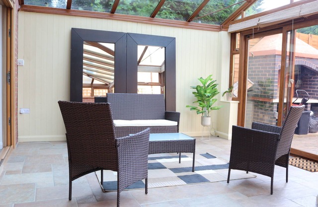 Maison confortable de 3 chambres et 2 salles de bains avec parking