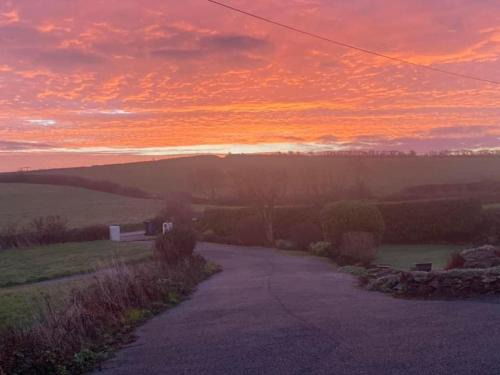 Cosy annexe sleeps 4