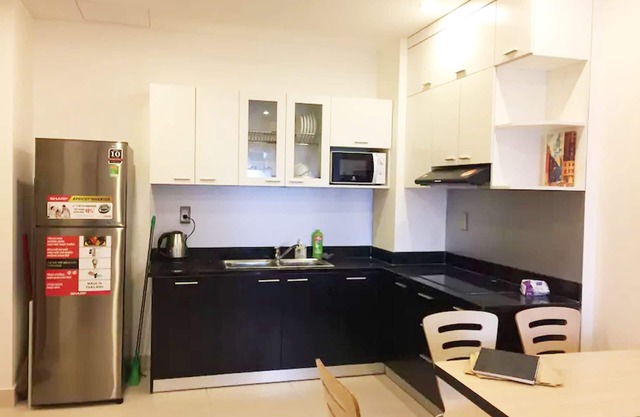Appartement confortable dans le centre de la ville et vue sur toute la ville depuis la chambre