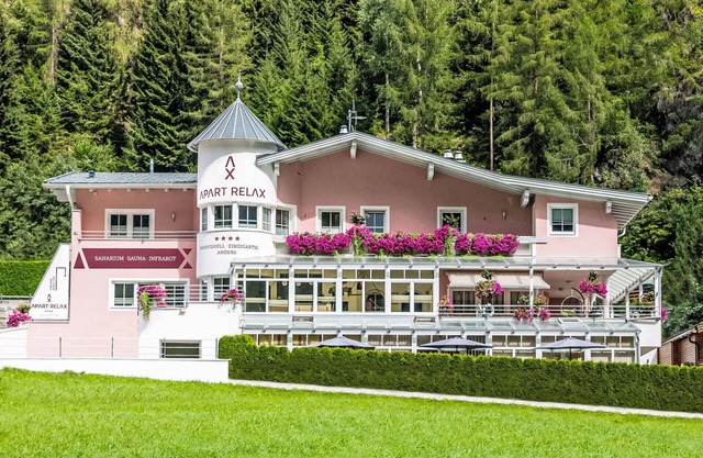 Agréable appartement pour 4 personnes avec WIFI, TV, balcon et animaux admis