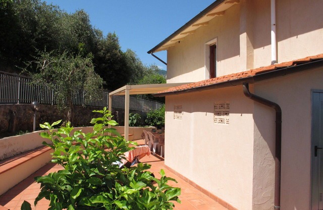 Agréable appartement pour 10 personnes avec WIFI, TV et terrasse