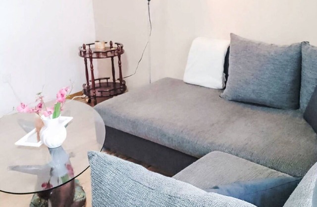 Confortable appartement pour 4 personnes avec WIFI, TV, animaux admis et parking