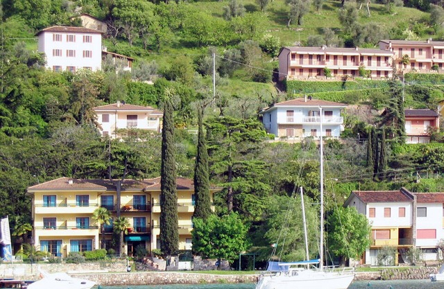 Confortable appartement pour 4 personnes avec TV, terrasse et parking