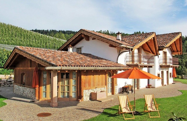 Agréable appartement pour 4 personnes avec WIFI, TV, terrasse et animaux admis