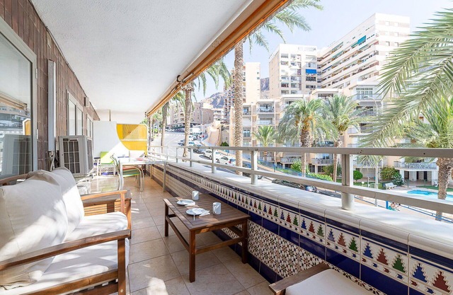 Agréable appartement pour 6 personnes avec climatisation, WIFI, TV, terrasse et animaux admis
