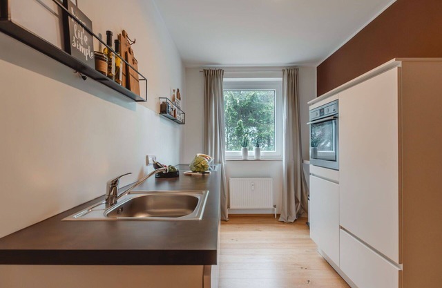 Bel appartement pour 4 personnes avec WIFI, TV et balcon
