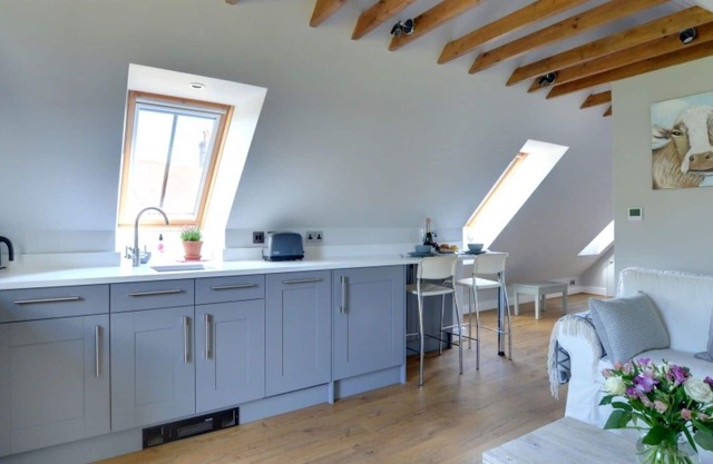 Cosy apartment for 2 guests with WIFI, TV, panoramic view and parking
