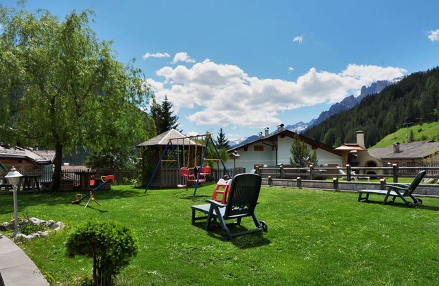 Joli appartement pour 4 personnes avec WIFI, TV, balcon et parking