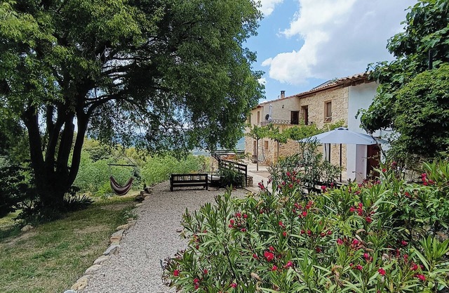 Bel appartement moderne dans les montagnes à proximité du village
